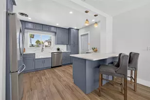8651 Gulf Blvd, Saint Pete Beach, FL 33706 - Photo 11