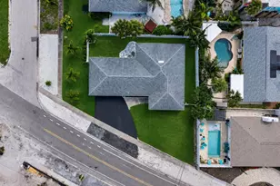 8651 Gulf Blvd, Saint Pete Beach, FL 33706 - Photo 27