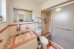 6035 7th St S, Saint Petersburg, FL 33705 - Photo 23
