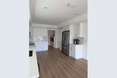 105 Augusta Avenue, Palm Harbor, FL 34683 - Photo 9