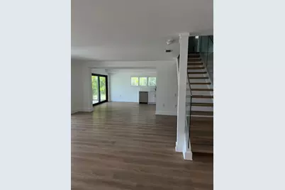 105 Augusta Avenue, Palm Harbor, FL 34683 - Photo 13