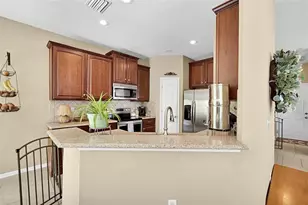 8453 Shallow Creek Ct, New Port Richey, FL 34653 - Photo 15