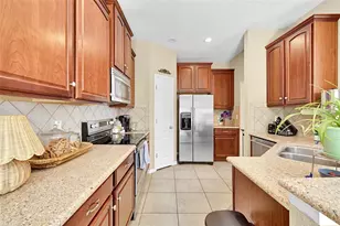 8453 Shallow Creek Ct, New Port Richey, FL 34653 - Photo 11