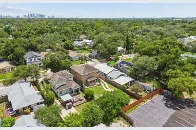 1216 E Giddens Ave, Tampa, FL 33603 - Photo 63