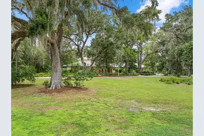 33415 Kiefer Road, Wesley Chapel, FL 33545 - Photo 77