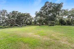 33415 Kiefer Rd, Wesley Chapel, FL 33545 - Photo 73