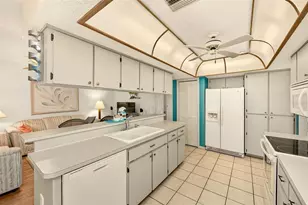 10529 Ayr Ct, New Port Richey, FL 34654 - Photo 11