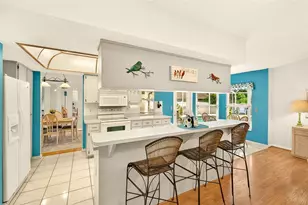10529 Ayr Ct, New Port Richey, FL 34654 - Photo 9