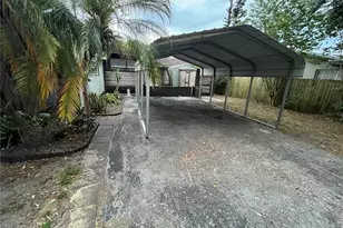 5325 Lime Ave, Seffner, FL 33584 - Photo 3