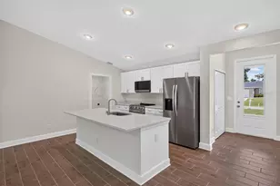 23175 Wilkinson Ave, Port Charlotte, FL 33980 - Photo 11