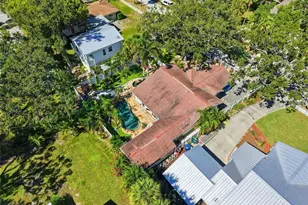 517 Avery Ave, Crystal Beach, FL 34681 - Photo 49