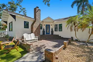 517 Avery Ave, Crystal Beach, FL 34681 - Photo 1