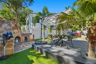 517 Avery Ave, Crystal Beach, FL 34681 - Photo 37