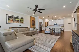 597 Ozona Village Dr, Palm Harbor, FL 34683 - Photo 11