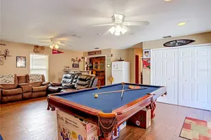 3008 Ripplewood Dr, Seffner, FL 33584 - Photo 49