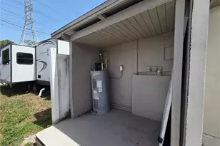 3222 Welborn Way, Tampa, FL 33619 - Photo 15