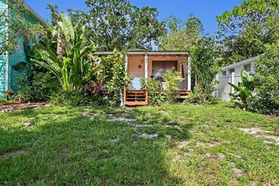 12320 Woodleigh Avenue, Tampa, FL 33612 - Photo 15