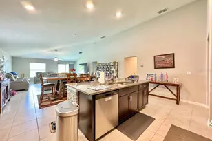 1881 Sand Daisy Pl, Ruskin, FL 33570 - Photo 11