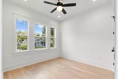 1224 E Chelsea Street, Tampa, FL 33603 - Photo 13