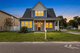 1224 E Chelsea St, Tampa, FL 33603 - Photo 1