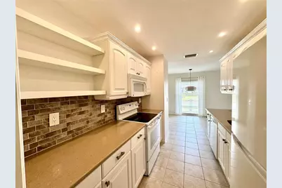 1610 Berwick Court #D, Palm Harbor, FL 34684 - Photo 7