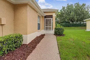 2241 Worthington Greens Dr, Sun City Center, FL 33573 - Photo 7