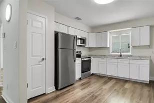1213 E 24th Ave, Tampa, FL 33605 - Photo 9