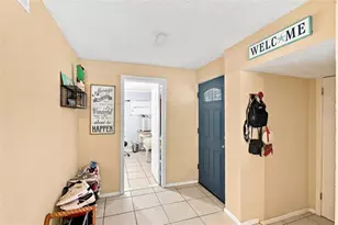 3827 38th Ave N, Saint Petersburg, FL 33713 - Photo 9