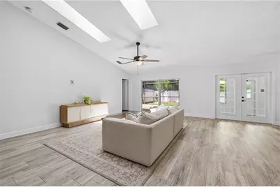 1570 Club Drive, Tarpon Springs, FL 34689 - Photo 3