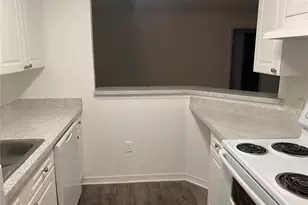18001 Richmond Pl Dr, Tampa, FL 33647 - Photo 11