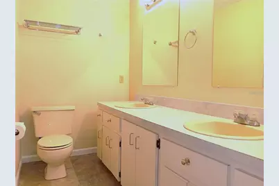 4840 19th Street N, Saint Petersburg, FL 33714 - Photo 17