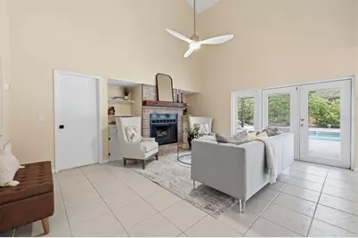 11007 Theresa Arbor Drive, Tampa, FL 33617 - Photo 21