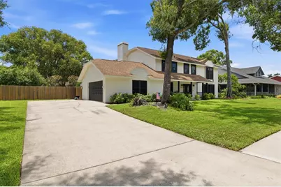 11007 Theresa Arbor Drive, Tampa, FL 33617 - Photo 7