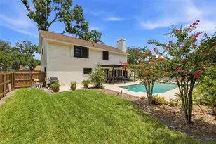 11007 Theresa Arbor Dr, Tampa, FL 33617 - Photo 47