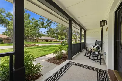 11007 Theresa Arbor Drive, Tampa, FL 33617 - Photo 9