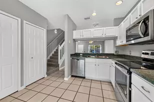17403 Flatwoods Key Dr, Tampa, FL 33647 - Photo 13