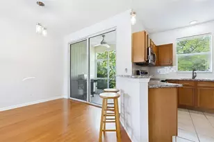 12426 Country White Cir, Tampa, FL 33635 - Photo 5