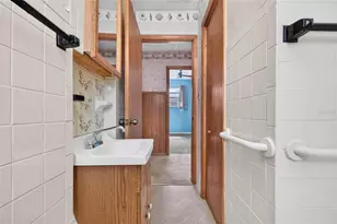 2600 25th Ave N, Saint Petersburg, FL 33713 - Photo 23