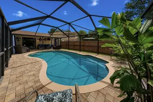 1005 Highgrove Ct, Valrico, FL 33596 - Photo 3