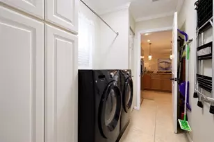 1005 Highgrove Ct, Valrico, FL 33596 - Photo 23