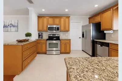 1005 Highgrove Court, Valrico, FL 33596 - Photo 13