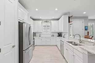 11357 Callisia Dr, Odessa, FL 33556 - Photo 9