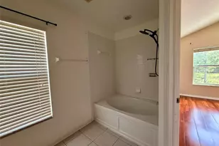 26613 Castleview Way, Wesley Chapel, FL 33544 - Photo 37