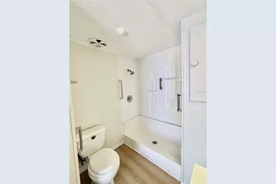 7028 Mount Jupiter Drive NE #601, Saint Petersburg, FL 33702 - Photo 15