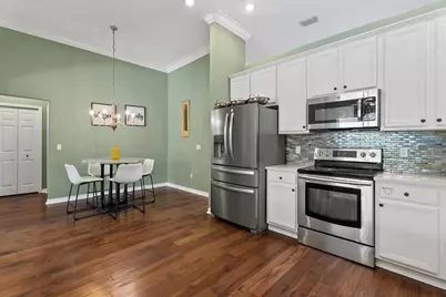 9145 Highland Ridge Way, Tampa, FL 33647 - Photo 11