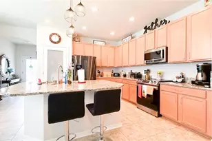 1947 Altavista Cir, Lakeland, FL 33810 - Photo 13