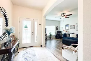 1947 Altavista Cir, Lakeland, FL 33810 - Photo 5