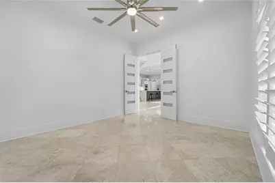 4802 W Beachway Drive, Tampa, FL 33609 - Photo 9