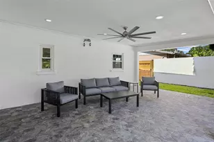 4229 7th Ave N, Saint Petersburg, FL 33713 - Photo 9