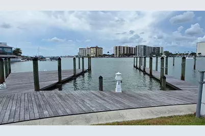 627 Bay Esplanade, Clearwater Beach, FL 33767 - Photo 5